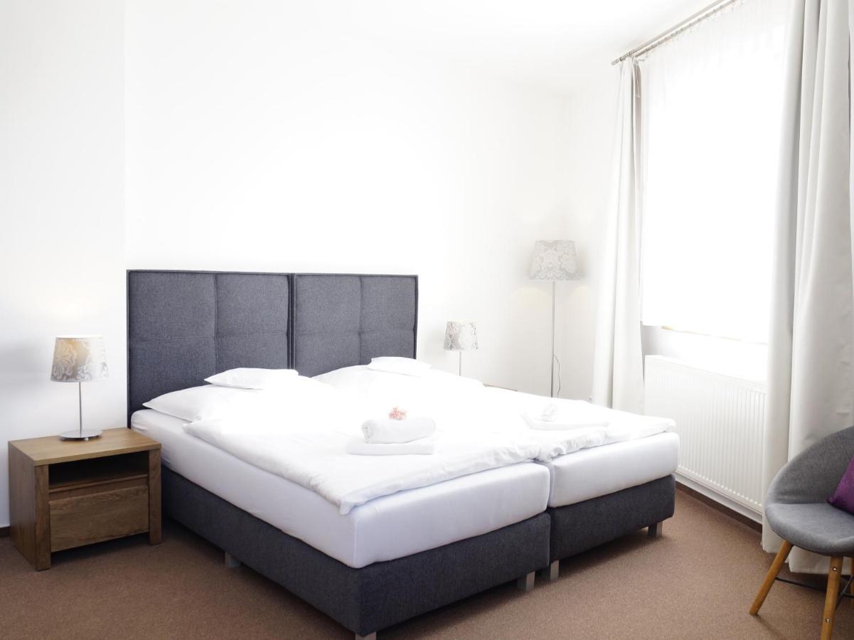 Hotel U Brany Uherský Brod Екстериор снимка